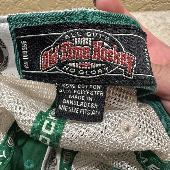 Colorado Avalanche Reebok Green Cap Hat Lucky Clover NHL Distressed Strapback - Picture 6 of 6